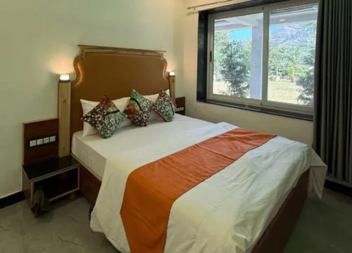 Super Deluxe Room